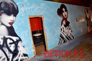 graffitis geisha restaurante